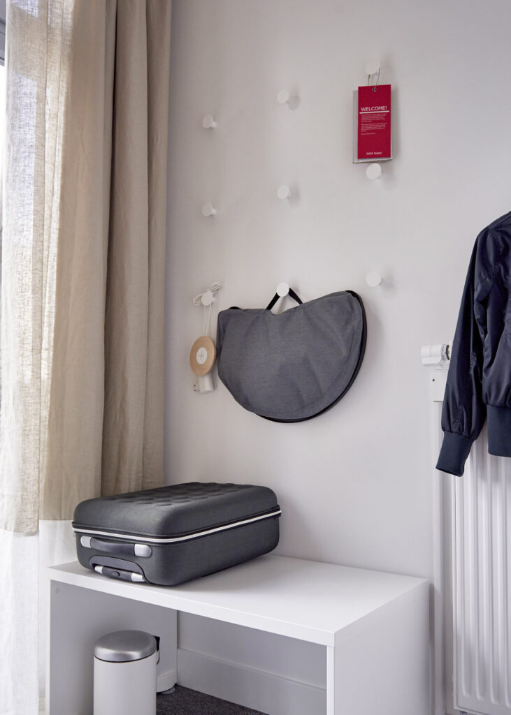 Smart storage bench for suitcase.